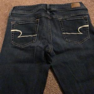 American Eagle dark wash size 8 jeans